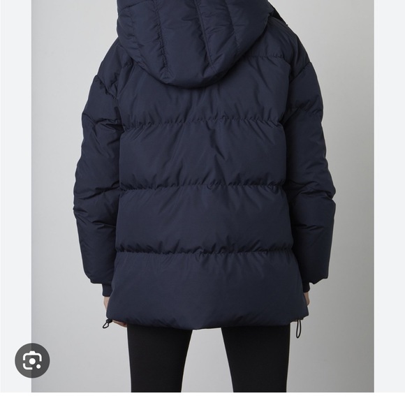 Velvet Heidi Navy Puffer Coat - Picture 4 of 6
